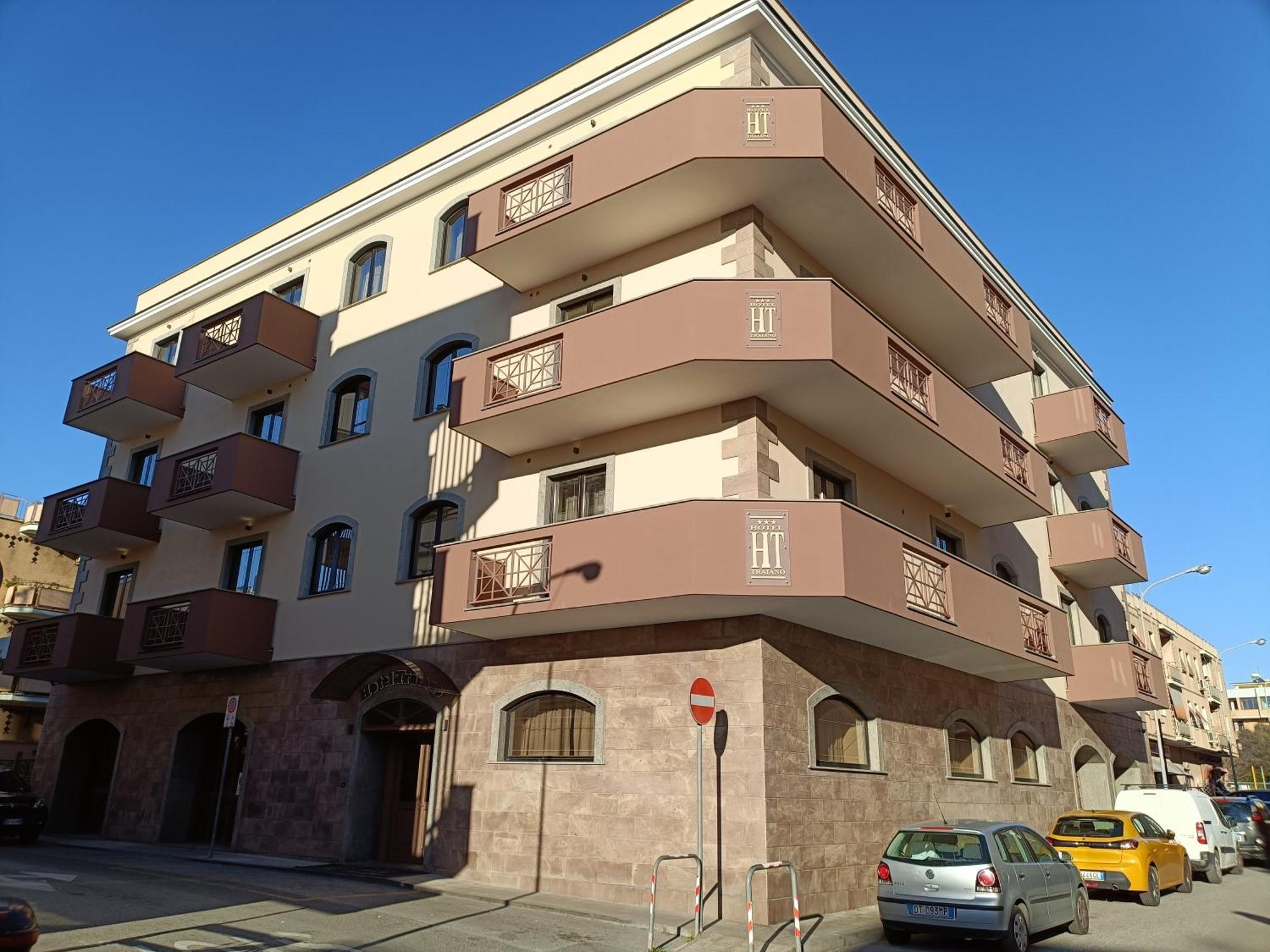 Hotel Traiano Civitavecchia Bagian luar foto
